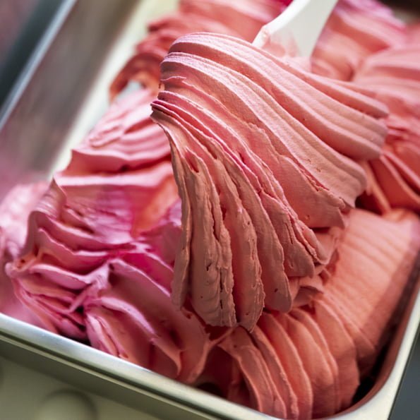 Svartvinbärspuré 100% svarta vinbär 1500g – fruktpuréer i världsklass glass