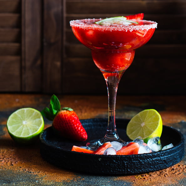 Jordgubbspuré 100% Jordgubbar 1500g – fruktpuréer i världsklass drinkar desserter