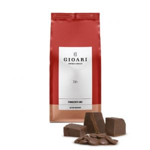 MÖRK CHOKLAD 72% FONDENTE ARI GIOARI 3KG. Chokladpellets i 3kgs påse med kakao från Ecuador och Venezuela. Smak av aprikos och röda frukter.